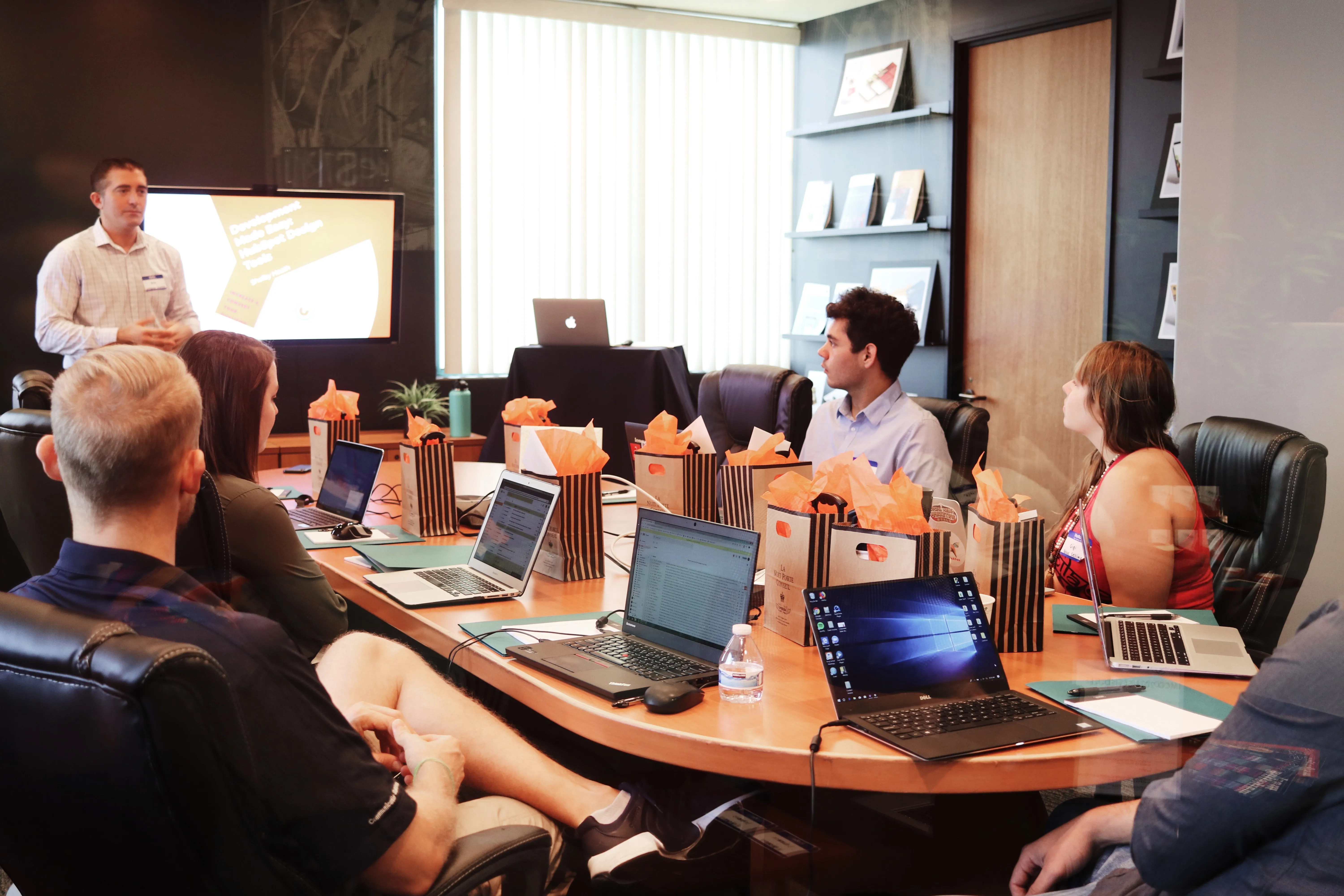 Digital Agency - Photo by Campaign Creators on Unsplash